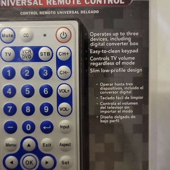 New RadioShack Slim Universal Remote Control 15-309 Operate Up to 3 Devices - Picture 2 of 5